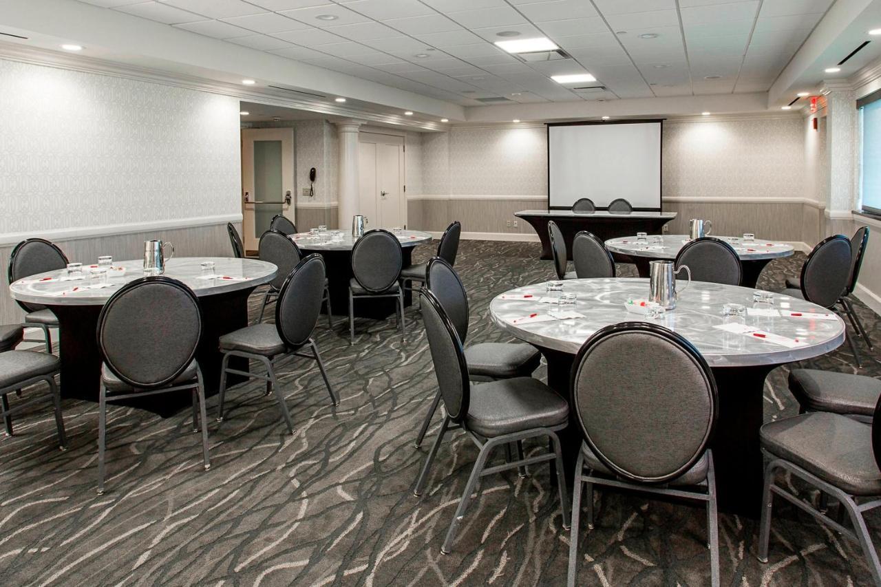 Rochester Airport Marriott Exteriér fotografie