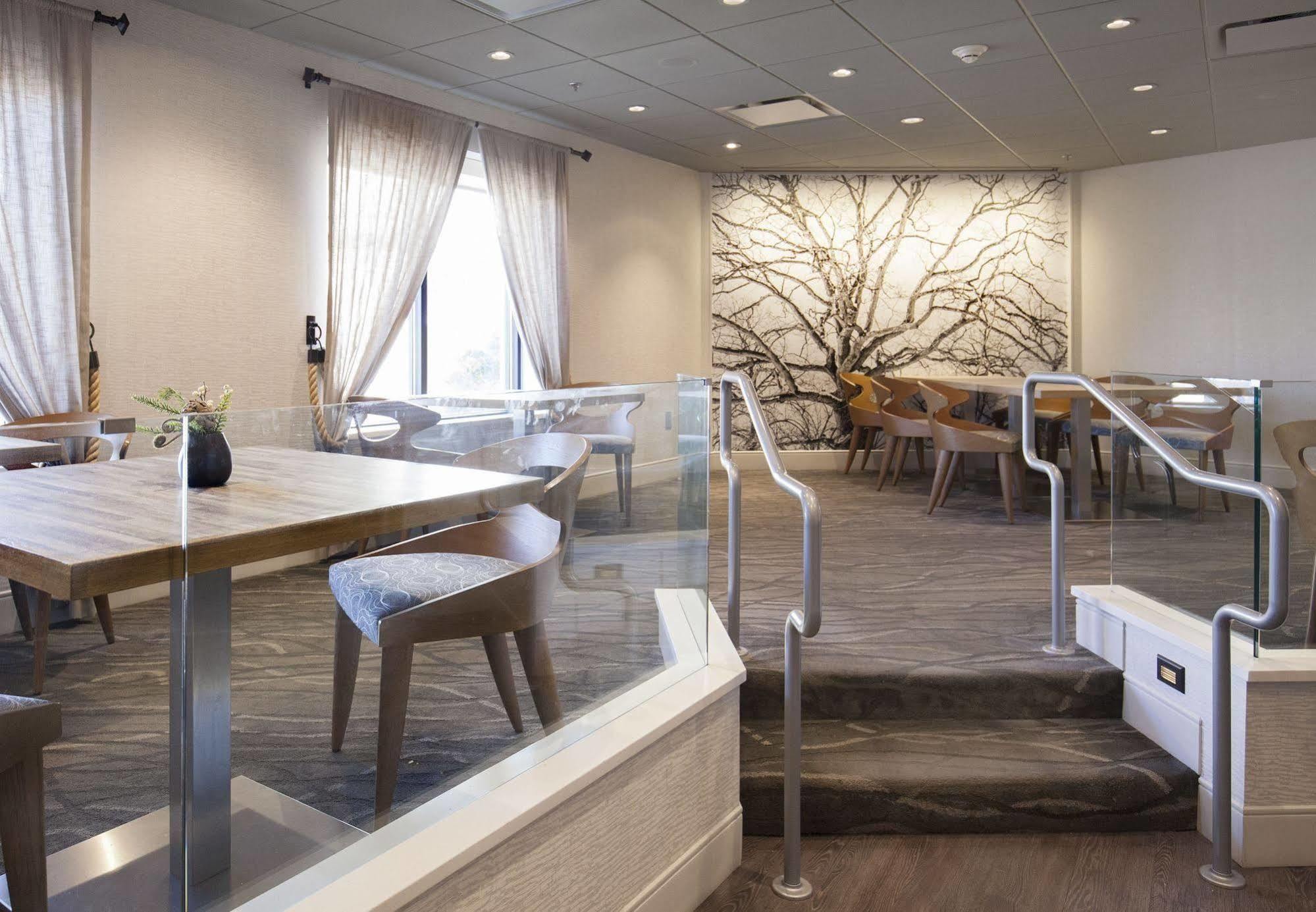 Rochester Airport Marriott Exteriér fotografie